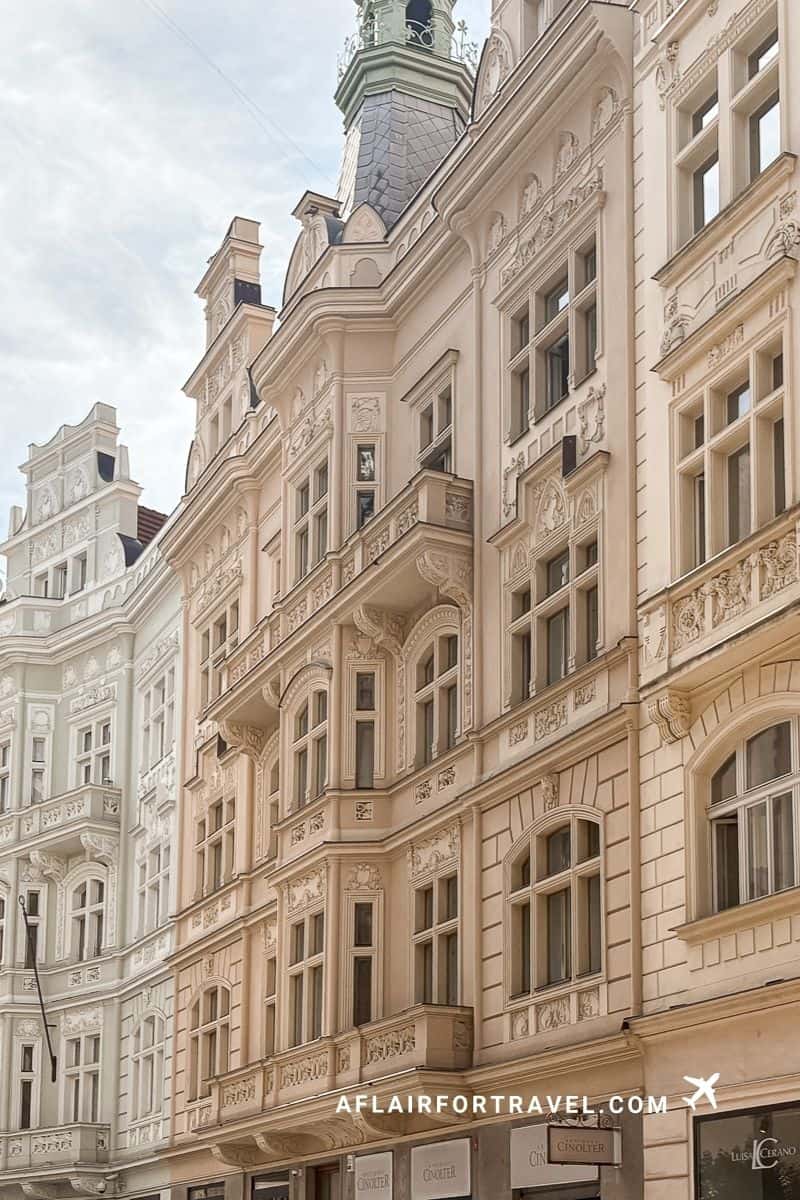 You can admire the ornate Art Nouveau and Neo-Renaissance building facades in Prague's Jewish Quarter for free with its intricate stucco decorations, bay windows, and decorative moldings in cream and beige tones