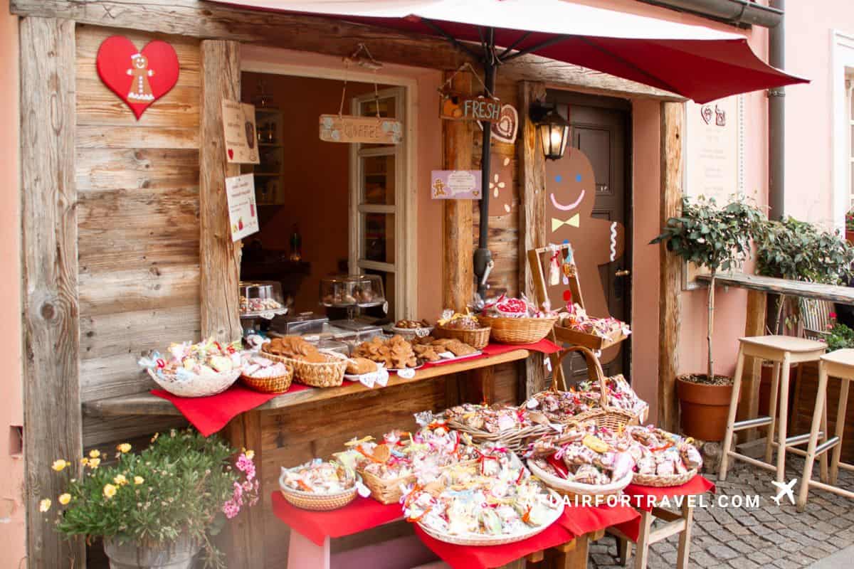 A charming gingerbread shop with baskets of traditional Czech treats in Mala Strana